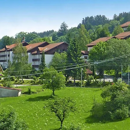 Apartman In With A Shared Pool